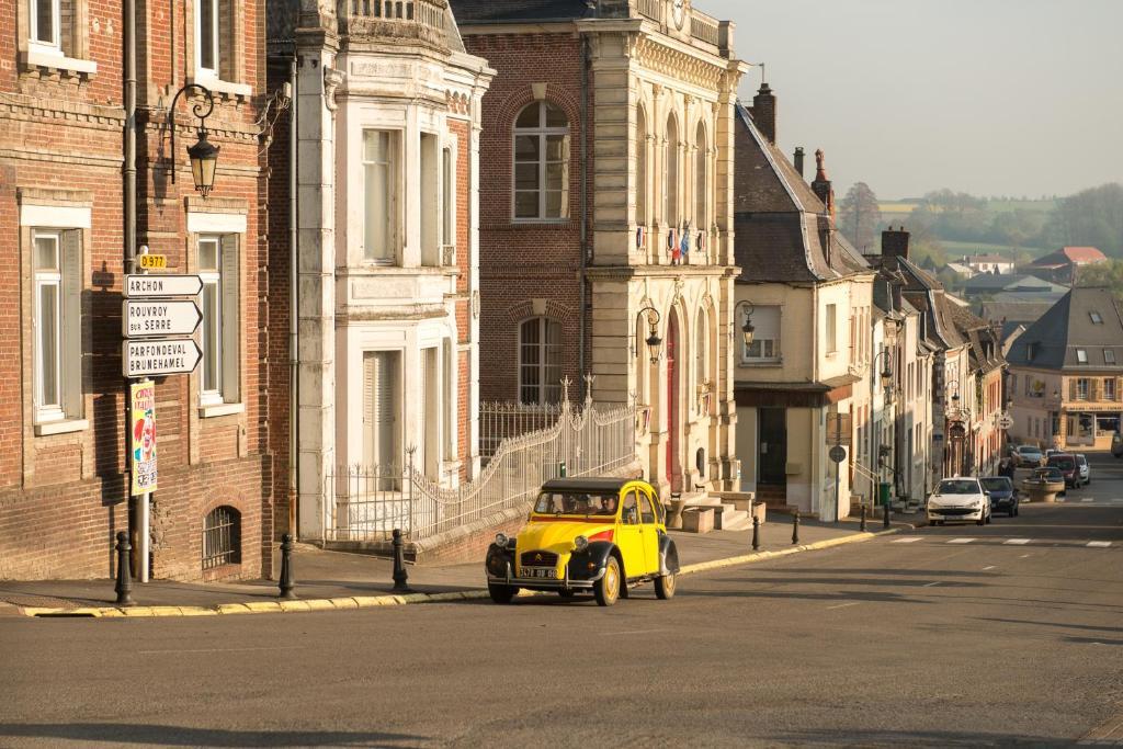 Отель Entre Nous Rozoy-sur-Serre Экстерьер фото